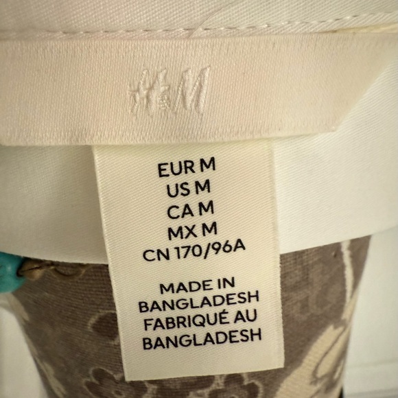 H&M White Dress Shirt Classic Formal Attire - Picture 3 of 9